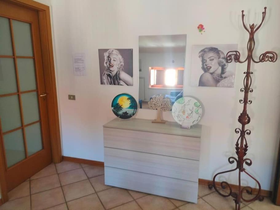 B&B Via Roma N. 12 Valfabbrica Экстерьер фото
